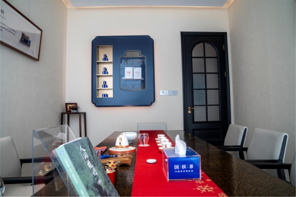 DSC08119-HDR.jpg